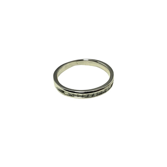 Vintage 10 Karat White Gold Princess Cut Diamond Band Ring Size 5.75 #13043 - Picture 3 of 8